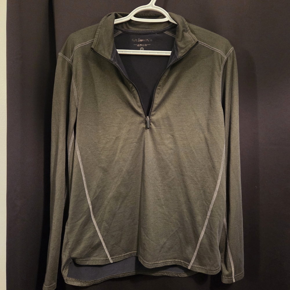 G.H. Bass & Co. Olive Green Long Sleeve Top